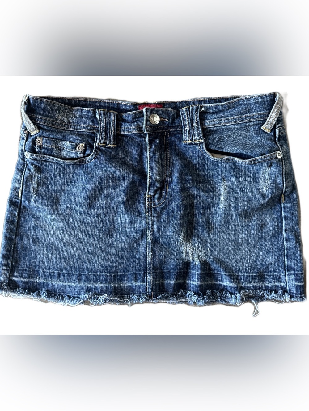 XXI Distressed Denim Mini Skirt | Y2K Low Rise Raw Hem | Medium Wash | Size M